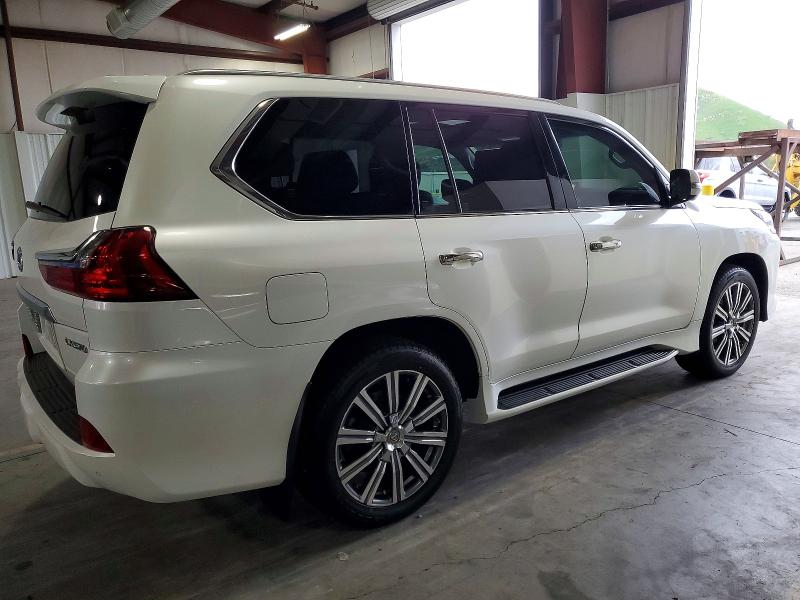 Photo 3 from auction – 2016 LEXUS LX 570 with VIN JTJHY7AX0G4188907