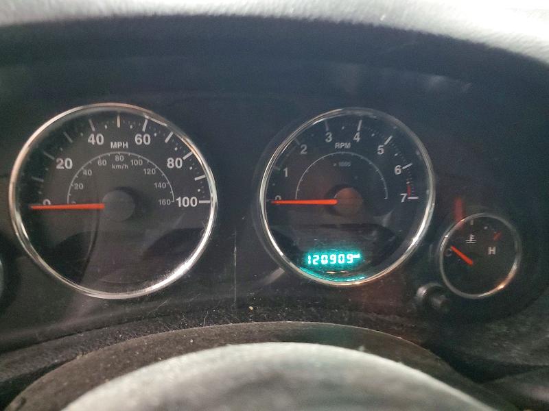 Photo 9 from auction – 2015 JEEP WRANGLER U with VIN 1C4BJWDG0FL555103