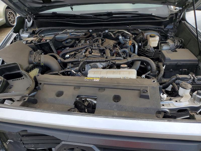 Photo 11 from auction – 2024 TOYOTA TACOMA with VIN 3TMLB5JN1RM072124