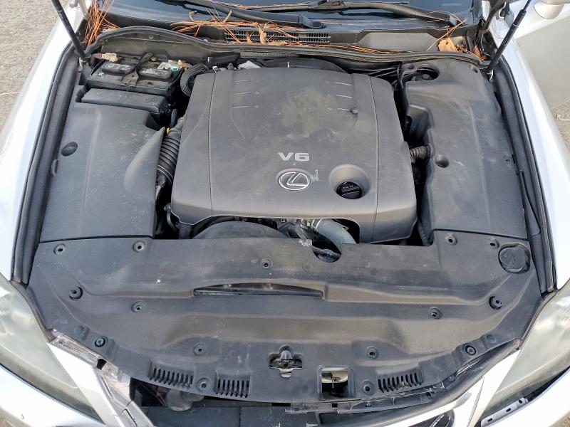 Photo 11 from auction – 2012 LEXUS IS 250 with VIN JTHFF2C21C2524704