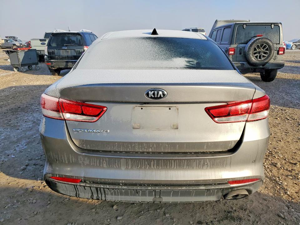 Photo 6 from auction – 2018 KIA OPTIMA with VIN 5XXGU4L38JG187875