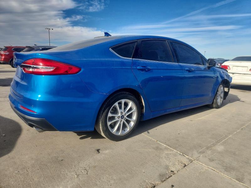 Photo 3 from auction – 2020 FORD FUSION SE with VIN 3FA6P0HD0LR112305