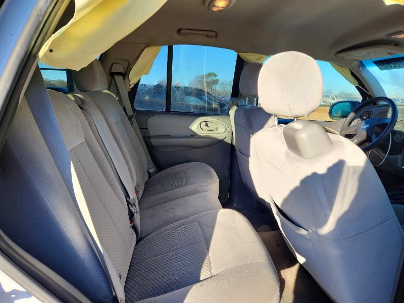 Photo 11 from auction – 2008 CHEVROLET TRAILBLAZER with VIN 1GNDT13SX82177822