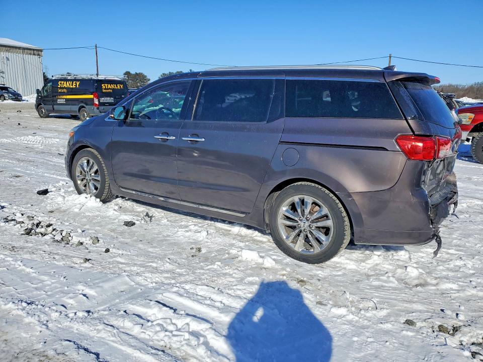 Photo 2 from auction – 2018 KIA SEDONA with VIN KNDME5C18J6351502