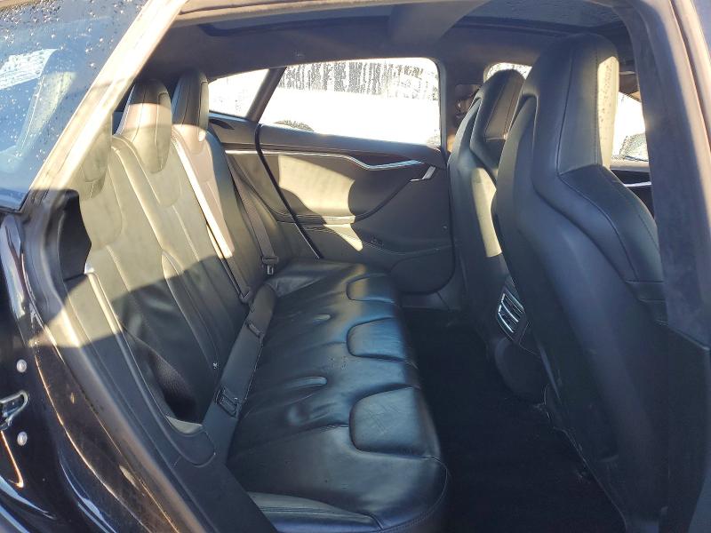 Photo 10 from auction – 2015 TESLA MODEL S 70 with VIN 5YJSA1S23FF089986