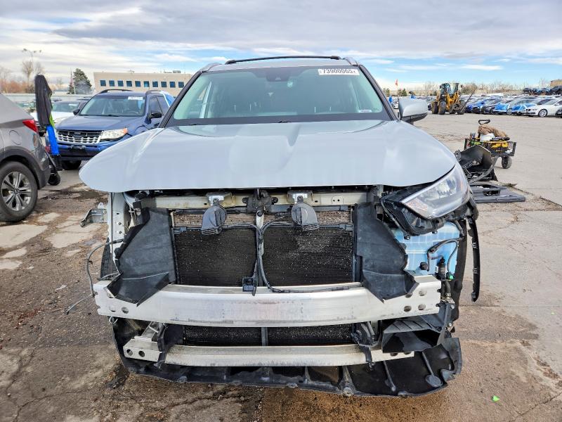 Photo 5 from auction – 2020 TOYOTA HIGHLANDER with VIN 5TDHZRBH3LS519481