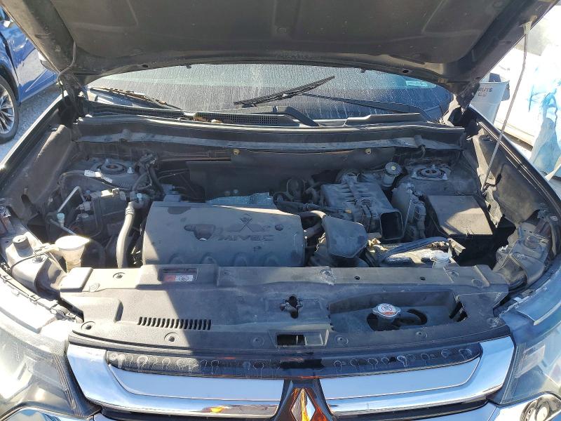صورة رقم 12 من المزاد - 2016 MITSUBISHI OUTLANDER مع VIN JA4AD3A37GZ027246