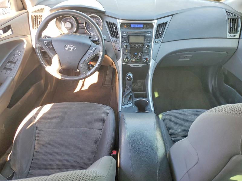 Photo 8 from auction – 2012 HYUNDAI SONATA GLS with VIN 5NPEB4AC1CH443653