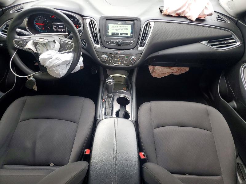 Photo 8 from auction – 2018 CHEVROLET MALIBU LT with VIN 1G1ZD5ST8JF140434