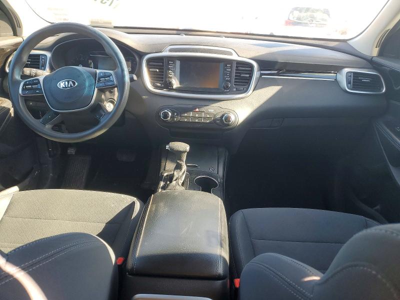 Photo 8 from auction – 2019 KIA SORENTO L with VIN 5XYPG4A39KG537196