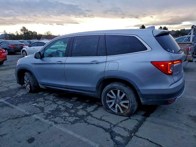 Photo 2 from auction – 2022 HONDA PILOT EXL with VIN 5FNYF6H58NB000924