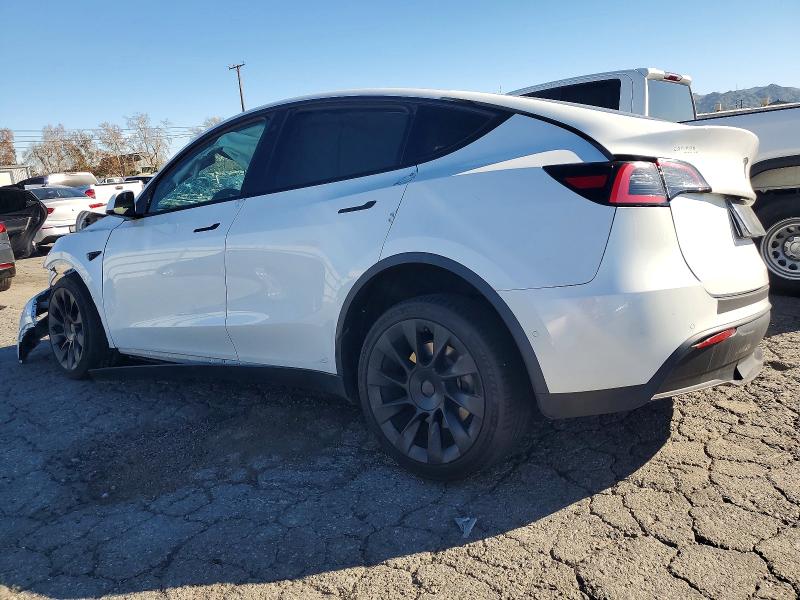 Photo 2 from auction – 2021 TESLA MODEL Y with VIN 5YJYGDEE9MF090721