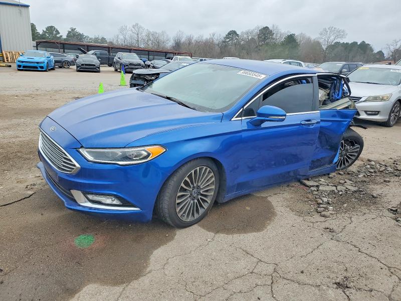 FORD FUSION 2017 with VIN 3FA6P0HD6HR212495 - Photo from auction