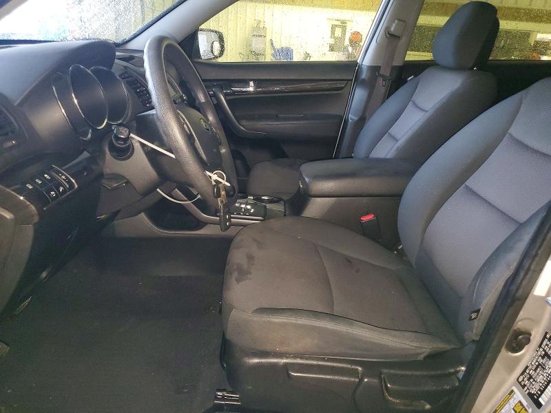Photo 7 from auction – 2013 KIA SORENTO LX with VIN 5XYKT4A29DG352291