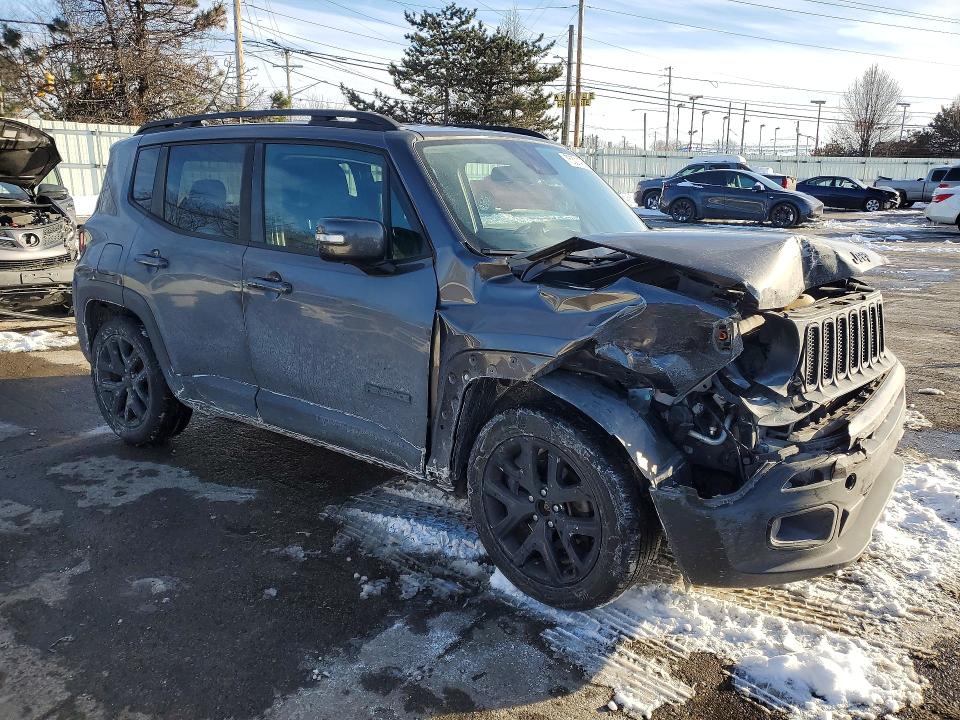 Photo 4 from auction – 2017 JEEP RENEGADE L with VIN ZACCJABB6HPF38125