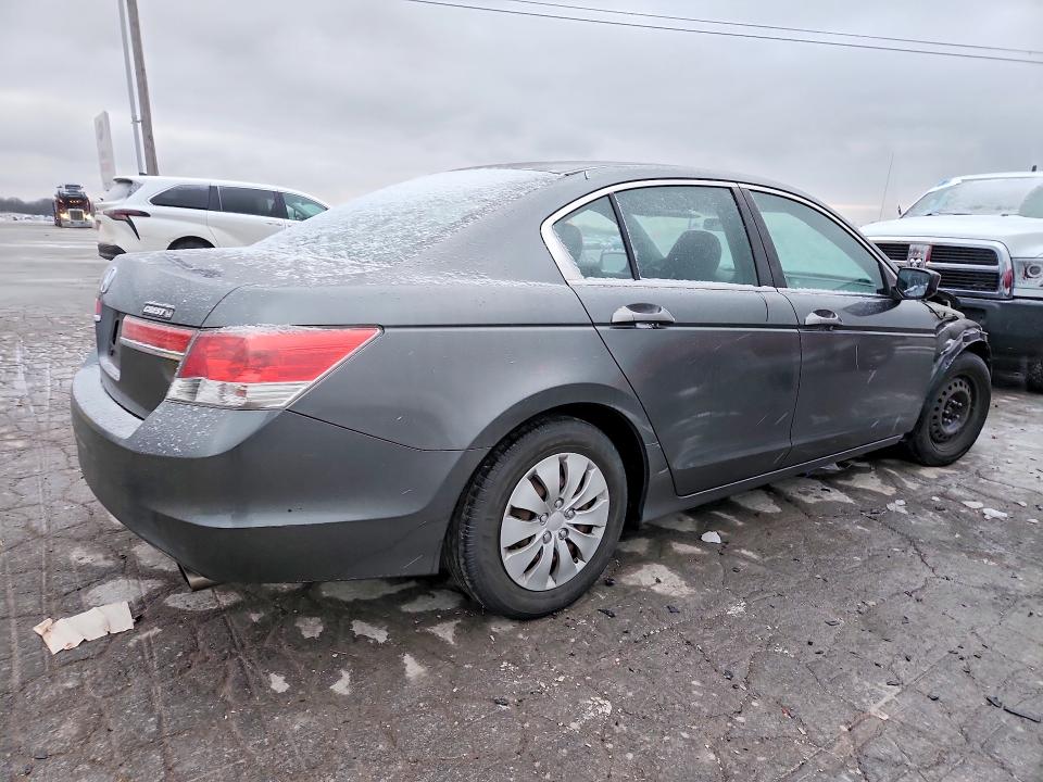 Photo 3 from auction – 2012 HONDA ACCORD with VIN 1HGCP2F39CA197949