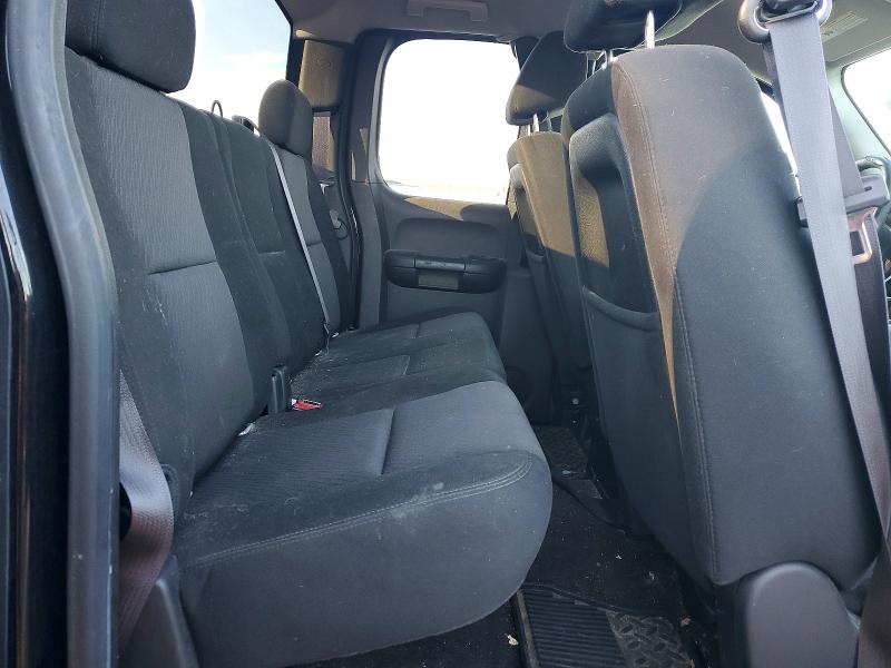 Photo 10 from auction – 2013 CHEVROLET SILVERADO with VIN 1GCRKSE79DZ311964