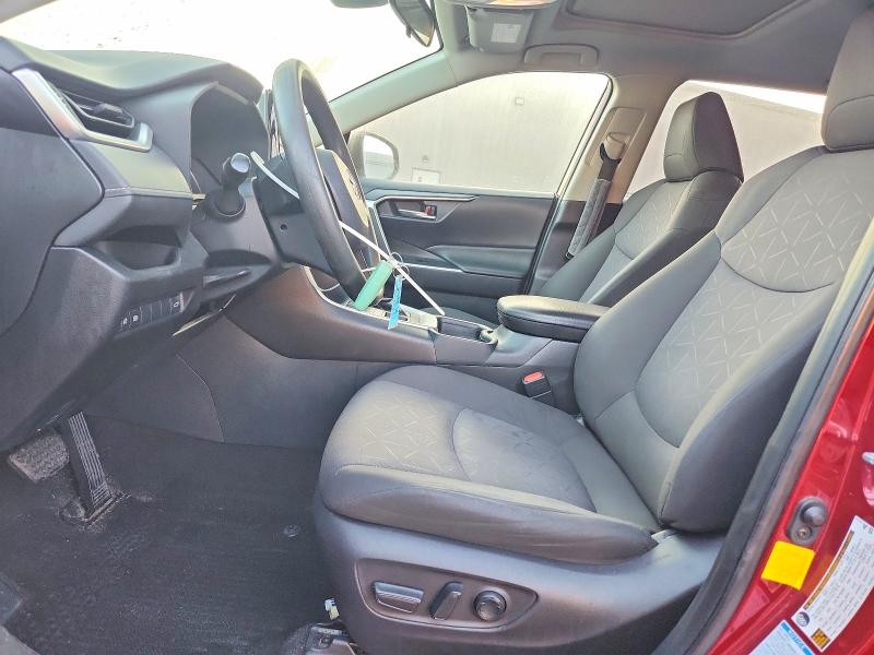 Photo 7 from auction – 2019 TOYOTA RAV4 XLE with VIN JTMP1RFV9KD514492