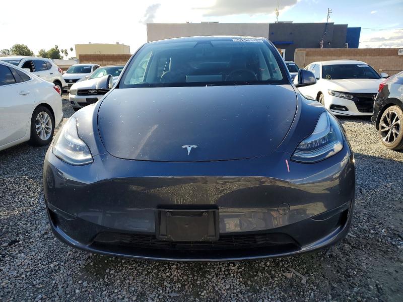 Photo 5 from auction – 2020 TESLA MODEL Y with VIN 5YJYGDEE1LF010083