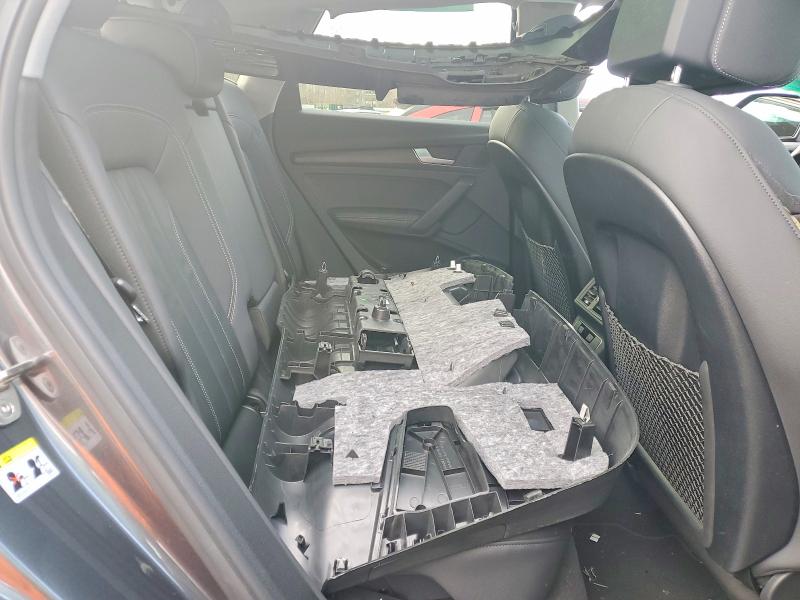 Photo 11 from auction – 2022 AUDI Q5 PREMIUM with VIN WA1EAAFY6N2130201