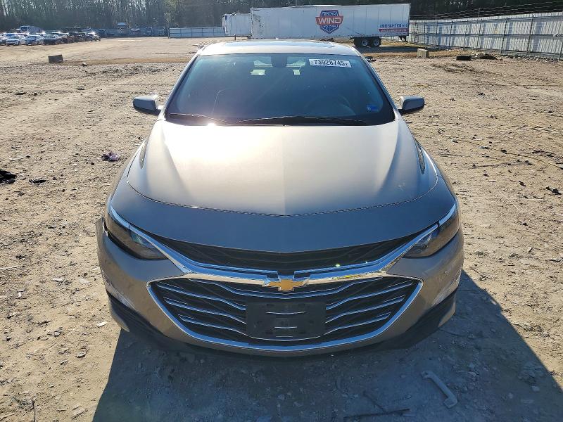 Photo 5 from auction – 2022 CHEVROLET MALIBU LT with VIN 1G1ZD5ST0NF163633