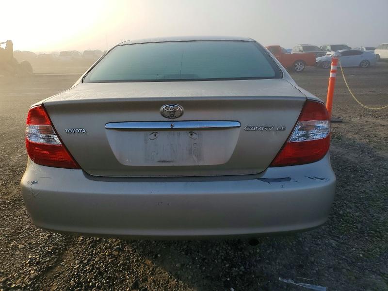Photo 6 from auction – 2002 TOYOTA CAMRY LE with VIN 4T1BE32K62U069616