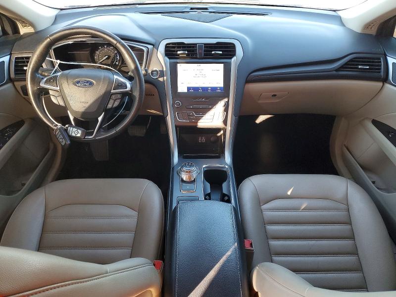 Photo 8 from auction – 2020 FORD FUSION with VIN 3FA6P0CD2LR115648