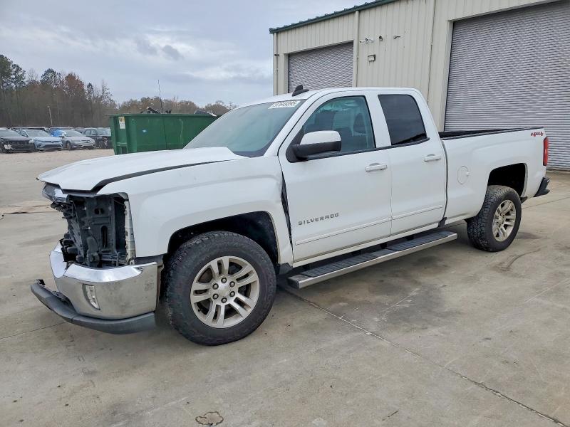 CHEVROLET SILVERADO 2017 with VIN 1GCVKREC3HZ159528 - Photo from auction