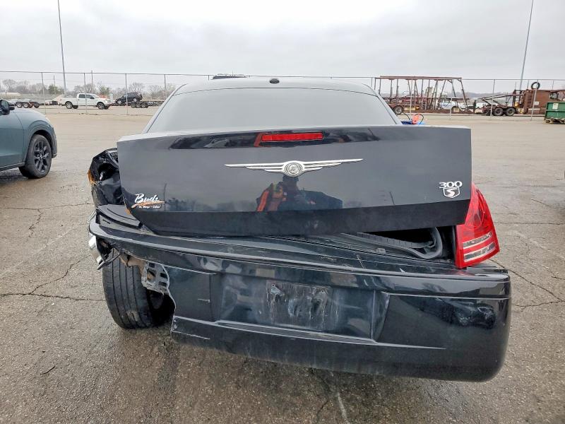 Photo 6 from auction – 2010 CHRYSLER 300 S with VIN 2C3CA2CV4AH329489