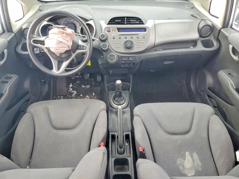 Photo 8 from auction – 2013 HONDA FIT with VIN JHMGE8G38DC073845
