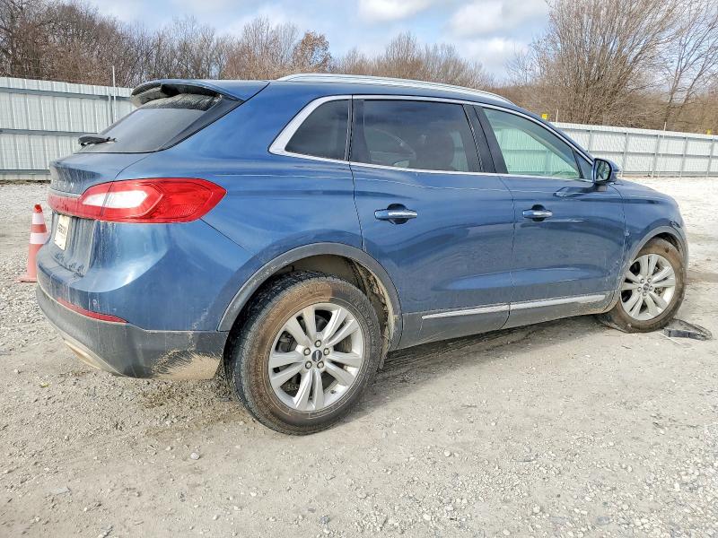 Photo 3 from auction – 2018 LINCOLN MKX PREMIE with VIN 2LMPJ6JRXJBL49968