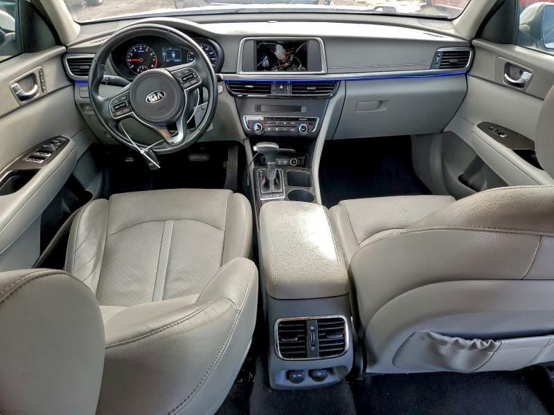 Фото 8 с аукциона – 2016 KIA OPTIMA EX с VIN 5XXGU4L33GG090592