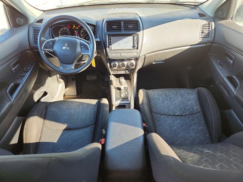 Photo 8 from auction – 2021 MITSUBISHI OUTLANDER with VIN JA4APUAU7MU009649