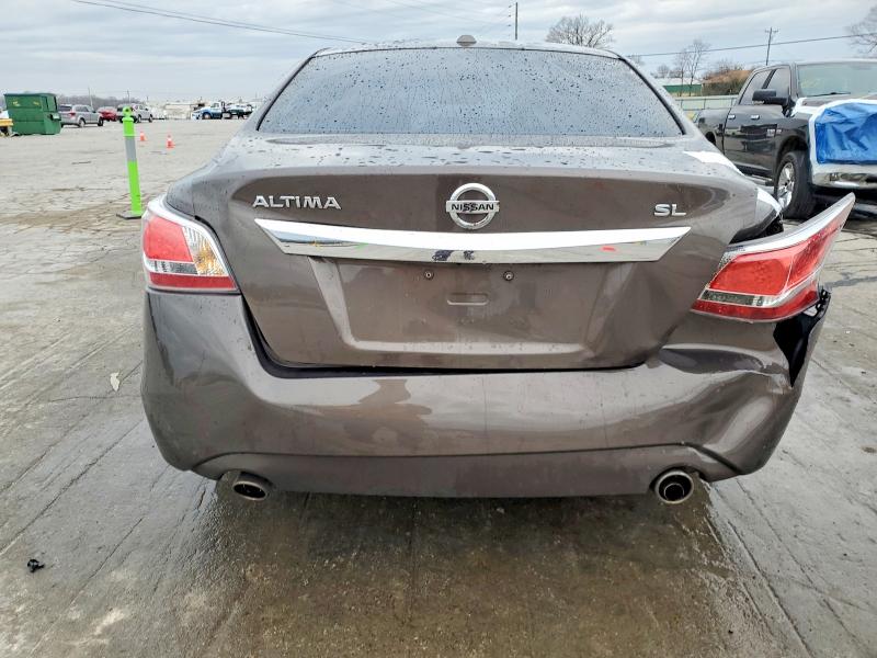 Photo 6 from auction – 2015 NISSAN ALTIMA 2.5 with VIN 1N4AL3AP1FN380573