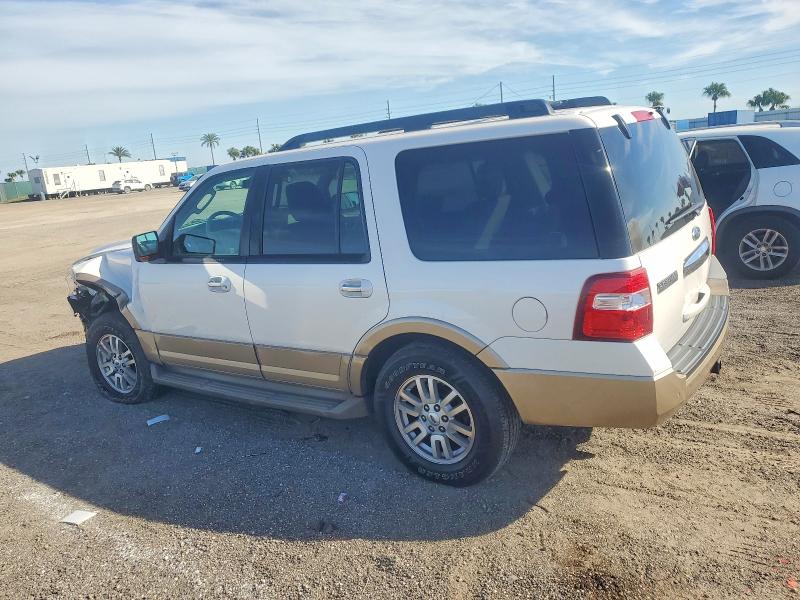 Photo 2 from auction – 2011 FORD EXPEDITION with VIN 1FMJU1J52BEF47149