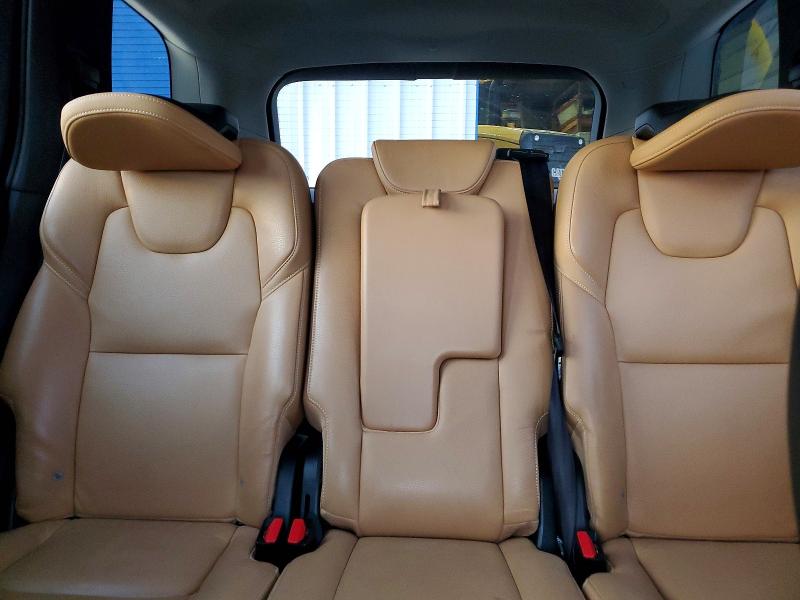 Photo 10 from auction – 2016 VOLVO XC90 T5 with VIN YV4102XK5G1070022