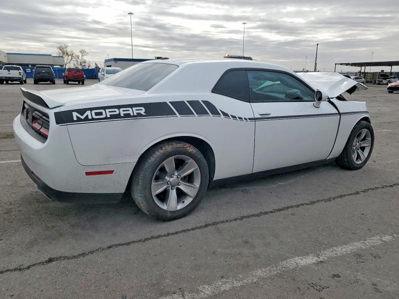 Photo 3 from auction – 2020 DODGE CHALLENGER with VIN 2C3CDZAG7LH227482