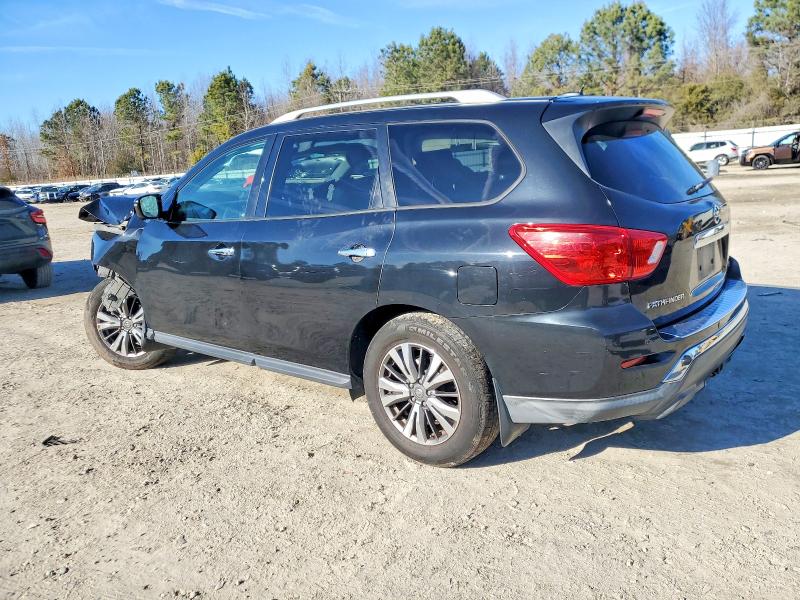 Photo 2 from auction – 2017 NISSAN PATHFINDER with VIN 5N1DR2MNXHC619834