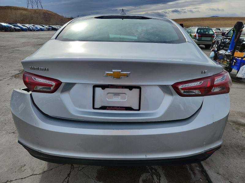 Photo 6 from auction – 2021 CHEVROLET MALIBU LT with VIN 1G1ZD5ST0MF075731