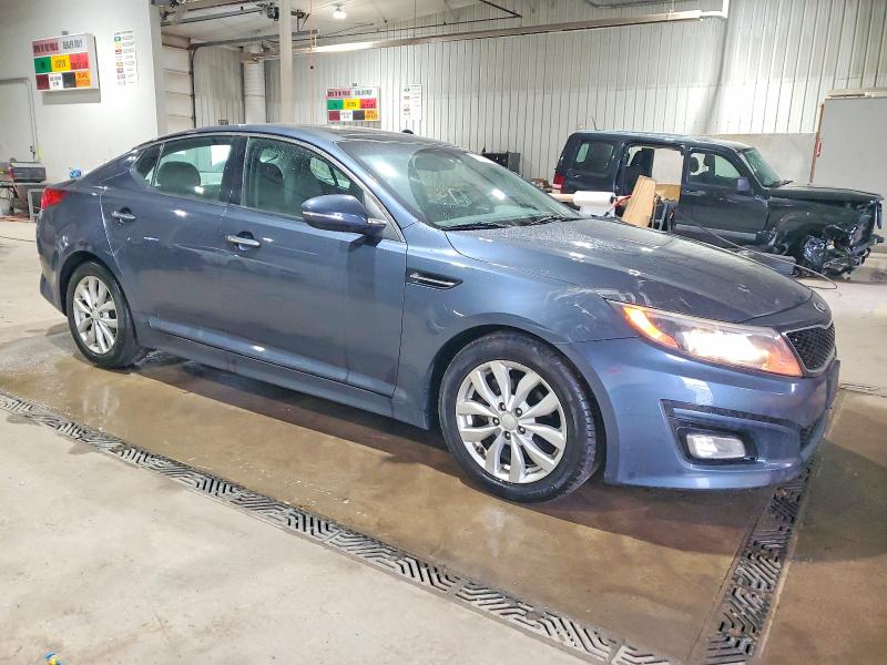 Photo 4 from auction – 2015 KIA OPTIMA EX with VIN 5XXGN4A75FG457851