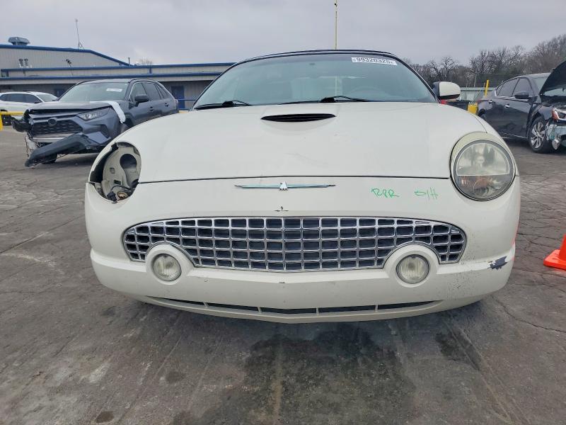 Photo 5 from auction – 2002 FORD THUNDERBIR with VIN 1FAHP60A12Y116098