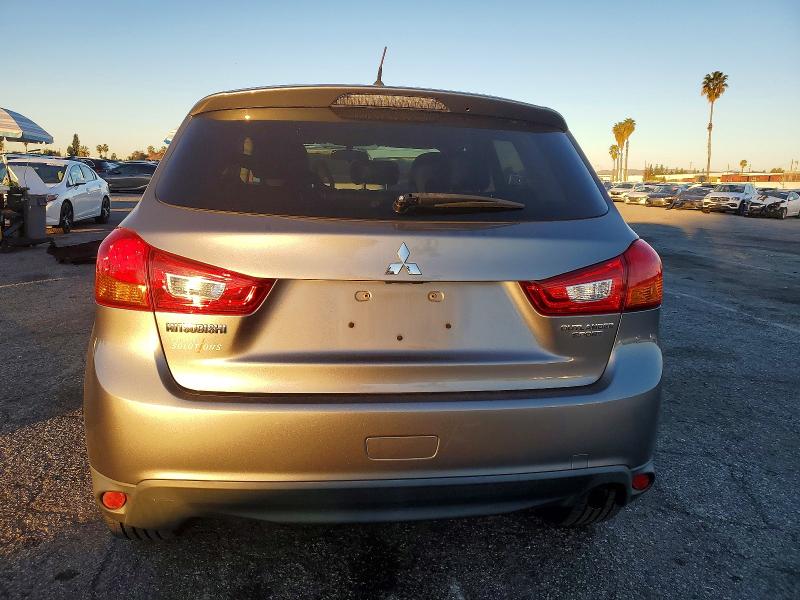 Photo 6 from auction – 2014 MITSUBISHI OUTLANDER with VIN 4A4AP3AUXEE008614