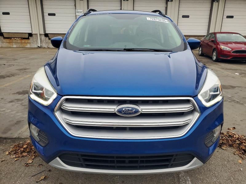 Photo 5 from auction – 2017 FORD ESCAPE SE with VIN 1FMCU0GD2HUB77241