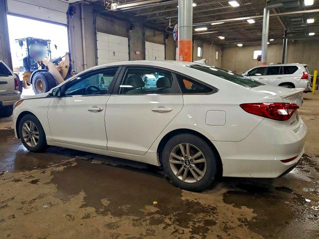 Photo 2 from auction – 2016 HYUNDAI SONATA SE with VIN 5NPE24AF7GH400192