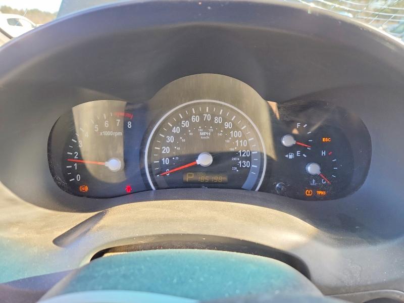 Photo 9 from auction – 2012 KIA SEDONA LX with VIN KNDMG4C72C6422382