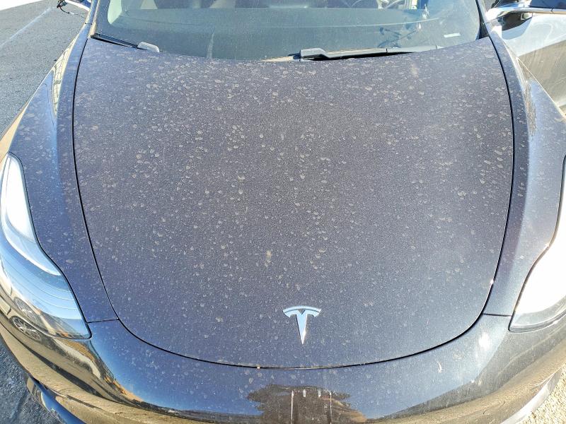 Photo 12 from auction – 2018 TESLA MODEL 3 with VIN 5YJ3E1EB2JF070844