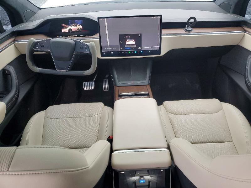 Photo 8 from auction – 2022 TESLA MODEL X with VIN 7SAXCBE5XNF335607