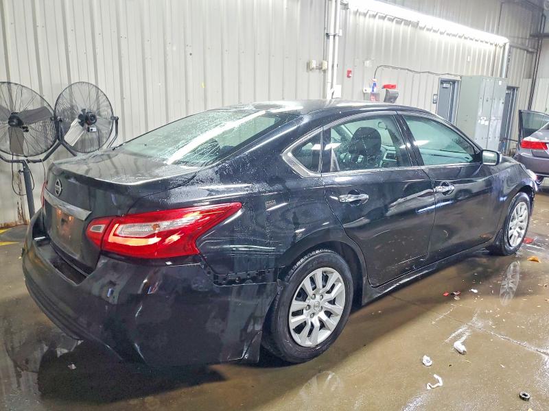 Photo 3 from auction – 2017 NISSAN ALTIMA 2.5 with VIN 1N4AL3AP2HC294171