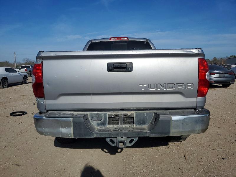 Photo 6 from auction – 2015 TOYOTA TUNDRA DOU with VIN 5TFRY5F18FX191986