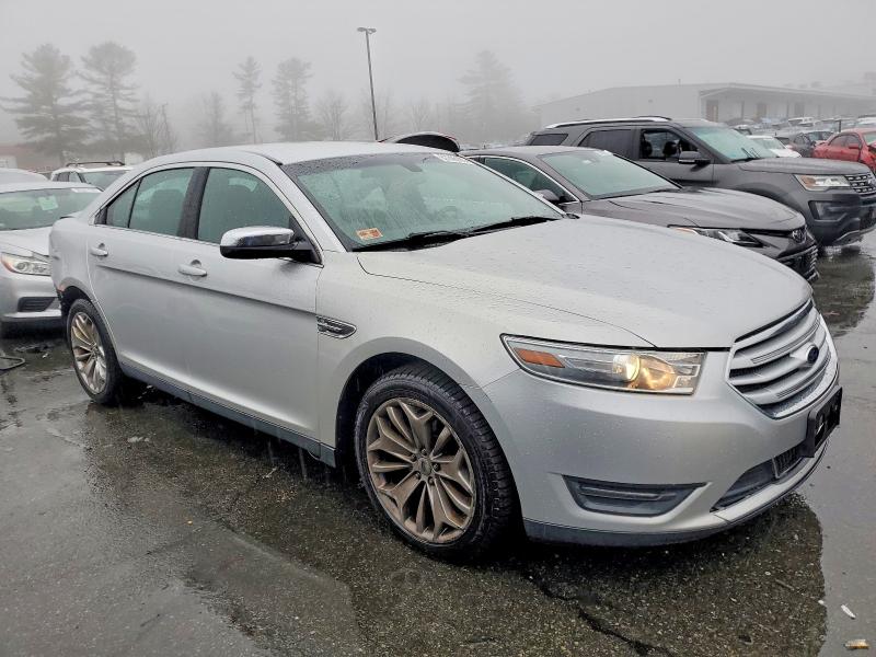 Photo 4 from auction – 2014 FORD TAURUS with VIN 1FAHP2F82EG158237